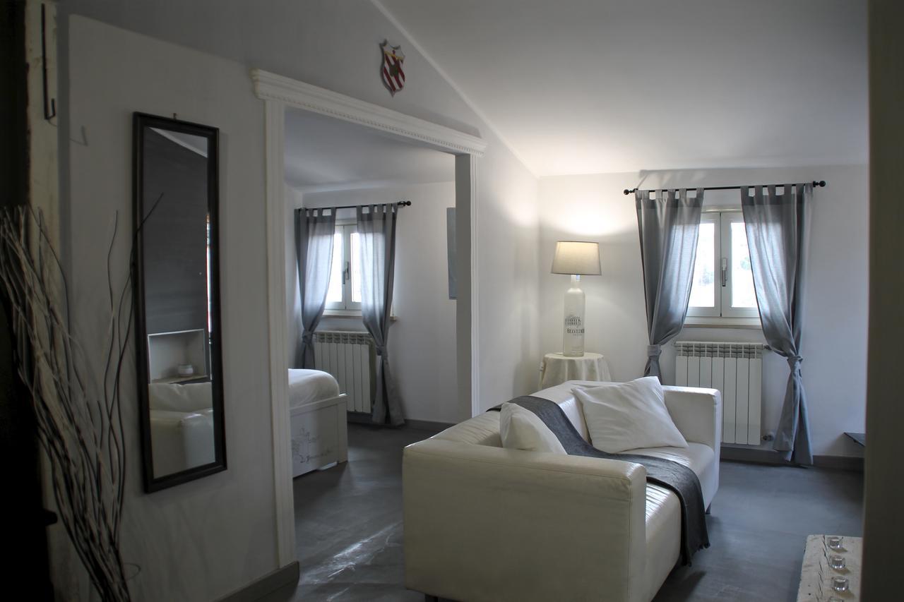 Antica Corte del Castello Fiano Romano Esterno foto